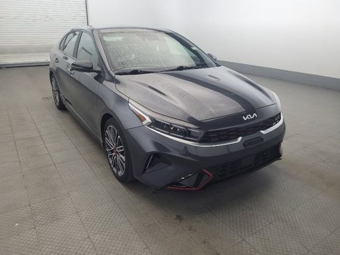 Used 2022 Kia Forte GT w/ GT Technology Package FWD image 13