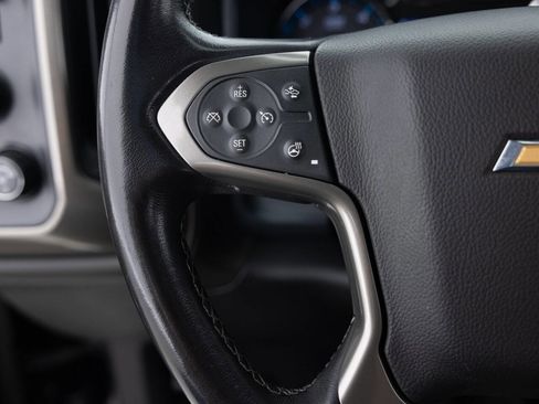 Used 2018 Chevrolet Silverado 1500 High Country image 40