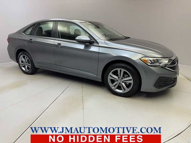 Used 2024 Volkswagen Jetta SE FWD image 7