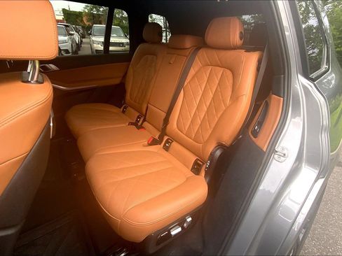 Used 2024 BMW X7 xDrive40i w/ Executive Package AWD/4WD image 20