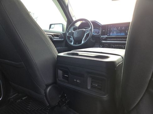 Used 2023 Chevrolet Silverado 1500 RST w/ Z71 Off-Road Package AWD/4WD image 28