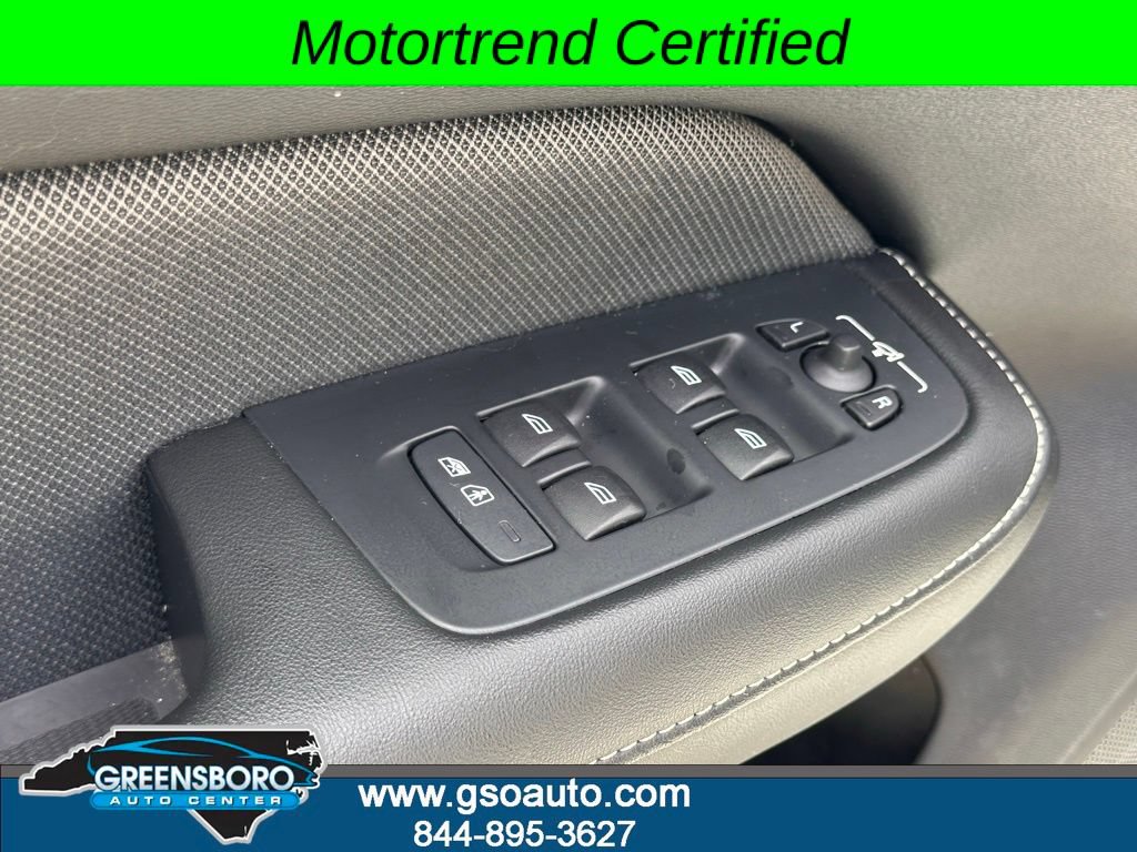 Used 2024 Volvo S60 B5 Plus FWD image 18