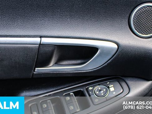 Used 2025 Hyundai Sonata SEL FWD image 34
