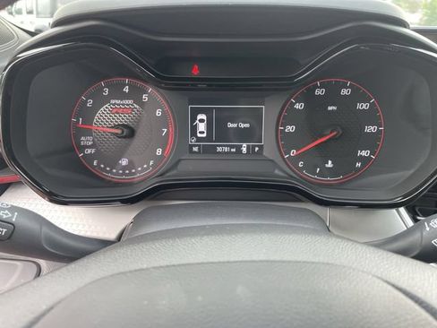 Used 2024 Chevrolet Trax RS FWD image 24