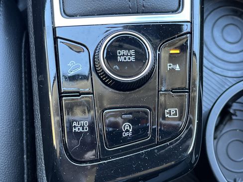 Certified 2023 Kia Sportage EX image 10