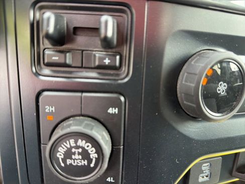 Used 2022 Ford F150 XL w/ Equipment Group 101A High AWD/4WD image 26