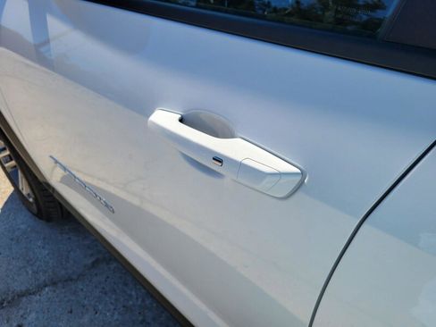 New 2026 GMC Terrain Elevation image 9