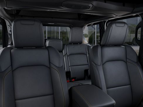 New 2026 Jeep Wrangler Unlimited Sahara AWD/4WD image 26