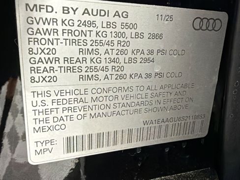 New 2025 Audi Q5 Premium Plus image 17