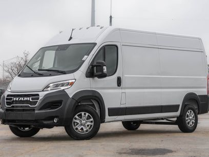 New 2025 RAM ProMaster 2500 w/ Quick Order Package 22G SLT