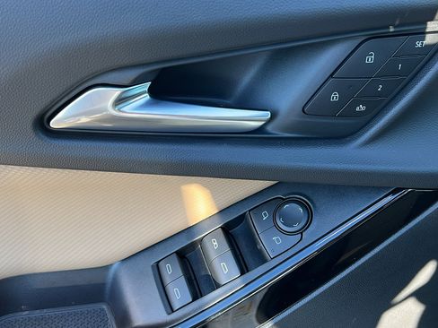 New 2026 Chevrolet Equinox ACTIV w/ Convenience Package III image 16