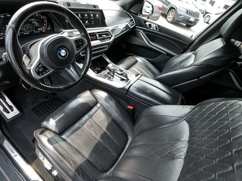 Used 2022 BMW X5 M50i w/ Executive Package AWD/4WD image 17