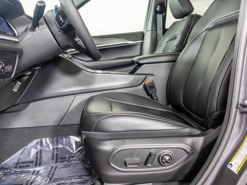 New 2026 Jeep Grand Cherokee L Limited AWD/4WD image 24