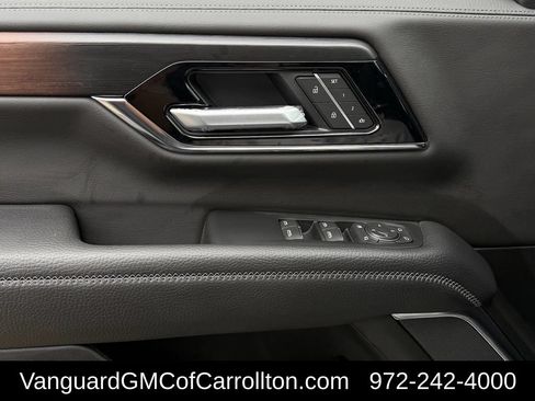 New 2026 GMC Yukon XL Denali w/ Sun & Power Step Package AWD/4WD image 23