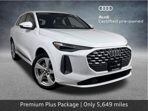 Used 2025 Audi Q5 Premium Plus w/ Premium Plus AWD/4WD image 1