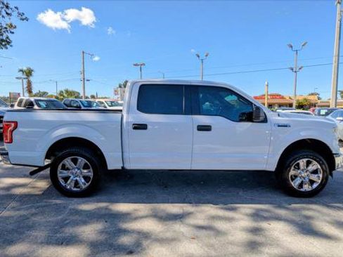 Used 2017 Ford F150 XLT image 8
