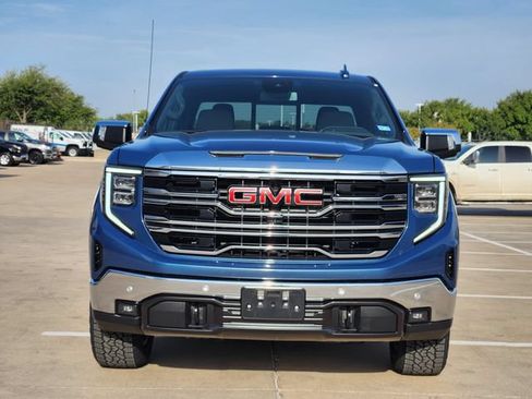 Used 2024 GMC Sierra 1500 SLT AWD/4WD image 11