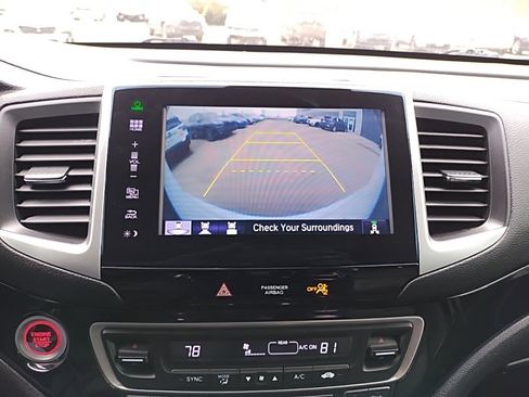 Used 2016 Honda Pilot Elite image 27