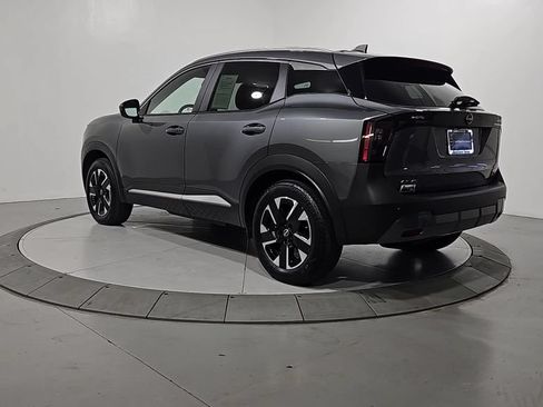 Certified 2025 Nissan Kicks SV w/ SV Premium Package AWD/4WD image 3