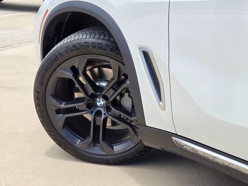 Used 2019 BMW X5 xDrive40i AWD/4WD image 31