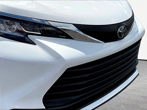 Used 2021 Toyota Sienna LE FWD image 33