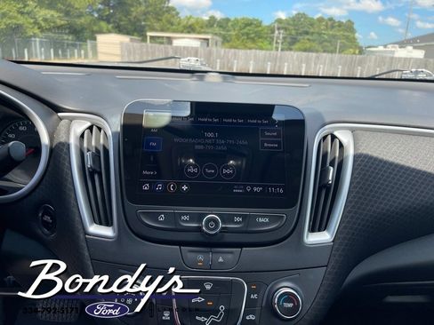 Used 2023 Chevrolet Malibu LS w/ Driver Confidence Package image 7