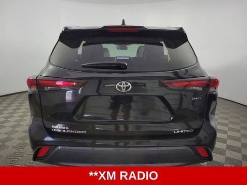 Used 2026 Toyota Highlander Limited AWD/4WD image 7