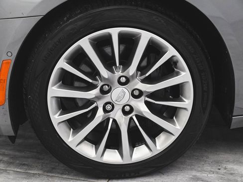 Used 2018 Cadillac CT6 Luxury image 7