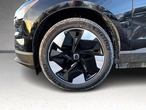 New 2026 Volvo EX30 Ultra image 13