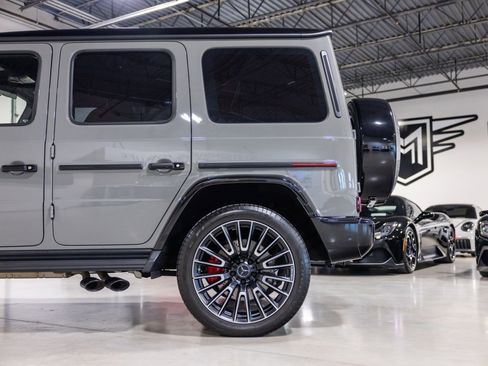 Used 2025 Mercedes-Benz G 63 AMG 4MATIC image 16