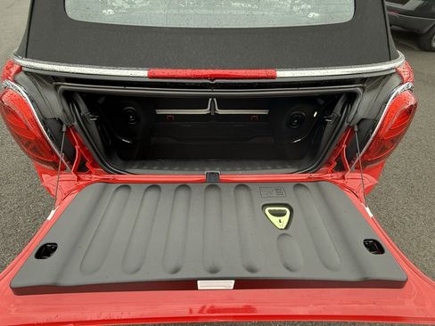 Used 2020 MINI Cooper S w/ Signature Upholstery Package image 11