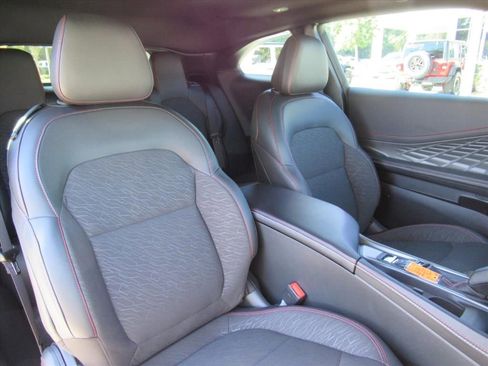 Used 2025 Dodge Charger R/T w/ Quick Order Package 25M R/T image 8