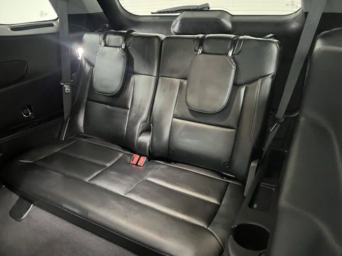 Used 2022 Ford Explorer Limited image 53