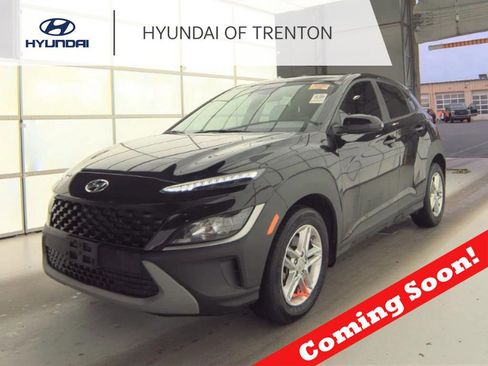 Used 2023 Hyundai Kona SE AWD/4WD image 1