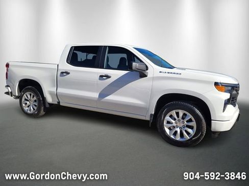 New 2025 Chevrolet Silverado 1500 Custom RWD image 10