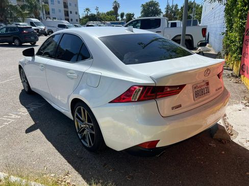 Used 2016 Lexus IS 200t w/ F Sport Package RWD image 7