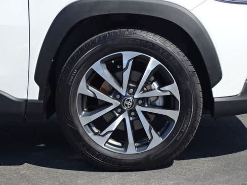 Certified 2025 Toyota Corolla Cross XLE w/ Convenience Package FWD image 8