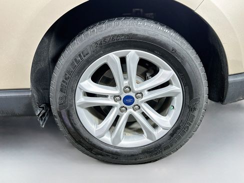 Used 2020 Ford Edge SEL w/ Convenience Package FWD image 29