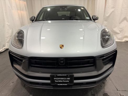Used 2025 Porsche Macan Turbo image 6