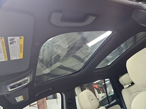 New 2026 Mercedes-Benz GLB 250 image 30