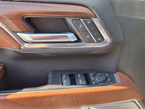 Used 2024 GMC Sierra 2500 Denali Ultimate w/ Max Trailering Package image 28