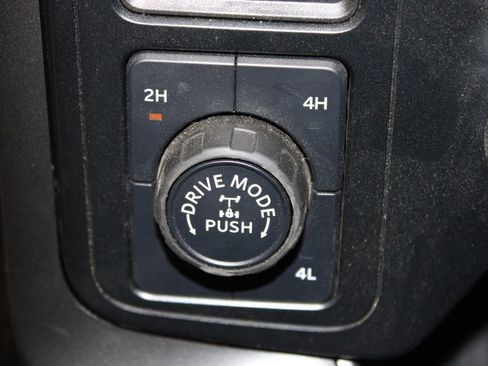 Used 2024 Ford F150 XLT w/ FX4 Off-Road Package image 28