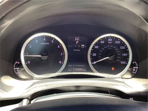 Used 2016 Lexus IS 200t RWD image 11