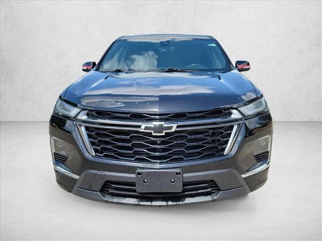 Used 2023 Chevrolet Traverse Premier w/ Redline Edition FWD image 2