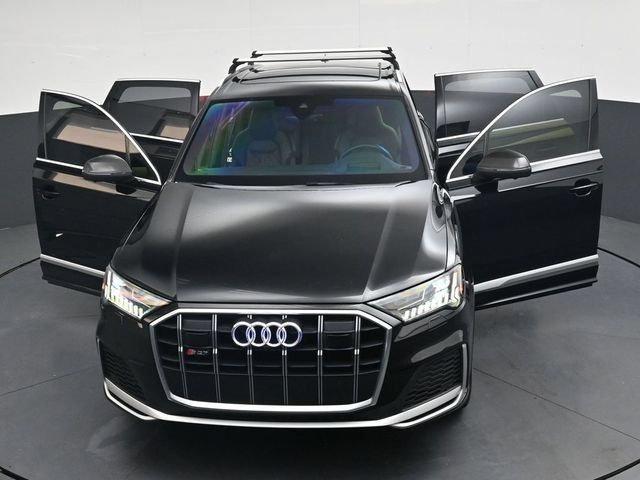 Used 2023 Audi SQ7 Prestige AWD/4WD image 41
