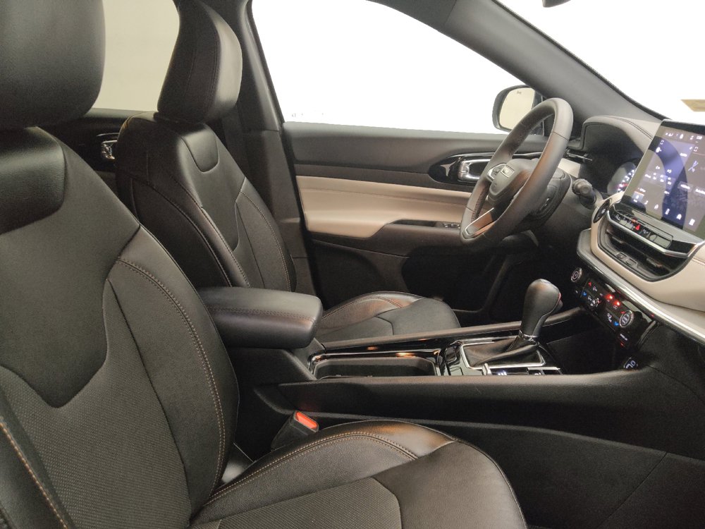 Used 2023 Jeep Compass Limited AWD/4WD image 21