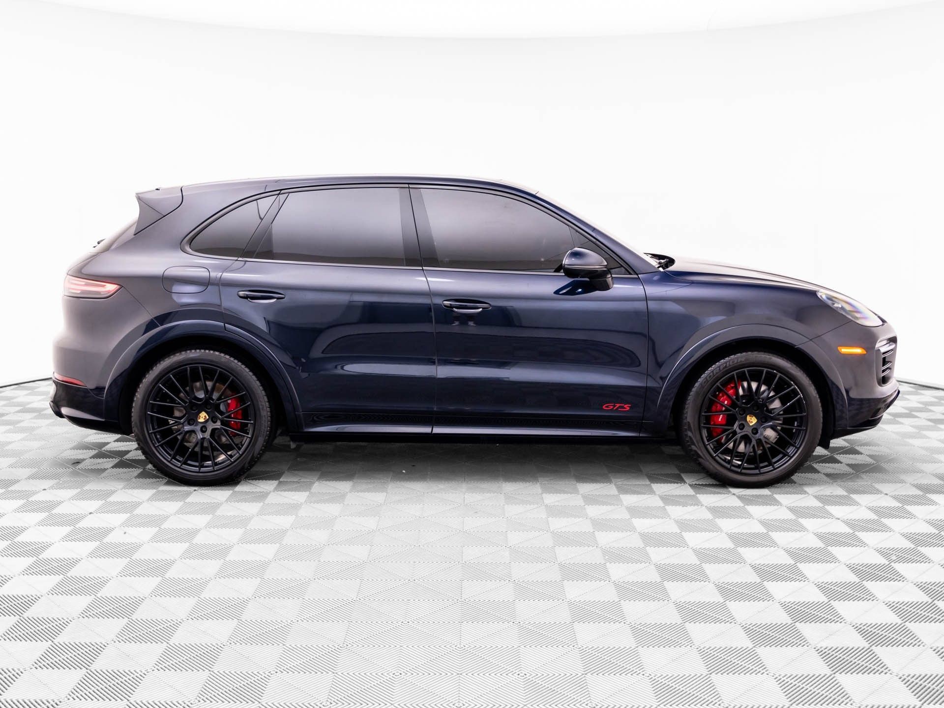 Certified 2021 Porsche Cayenne GTS AWD/4WD image 7