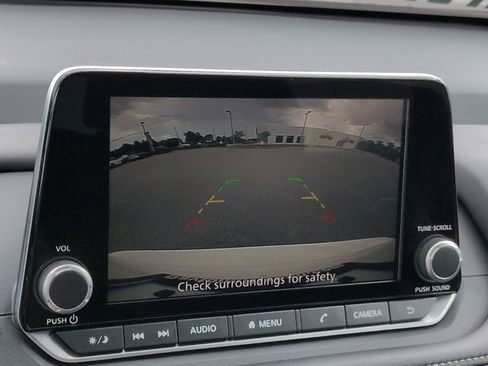 Certified 2026 Nissan Rogue S FWD image 20