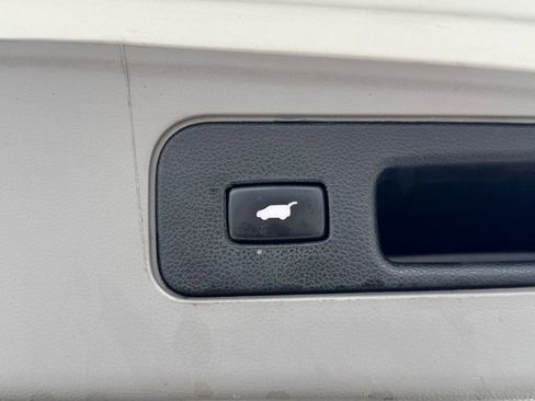 Used 2014 Honda Pilot Touring image 12