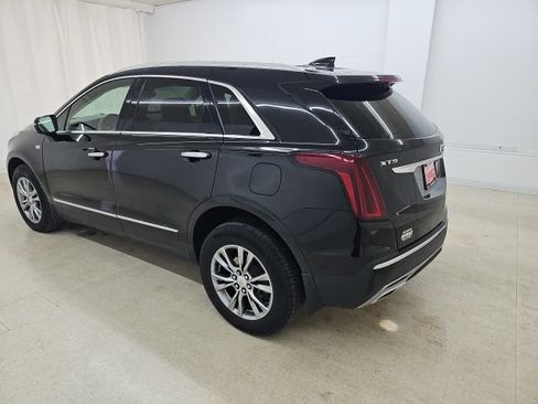 Used 2021 Cadillac XT5 Premium Luxury AWD/4WD image 17